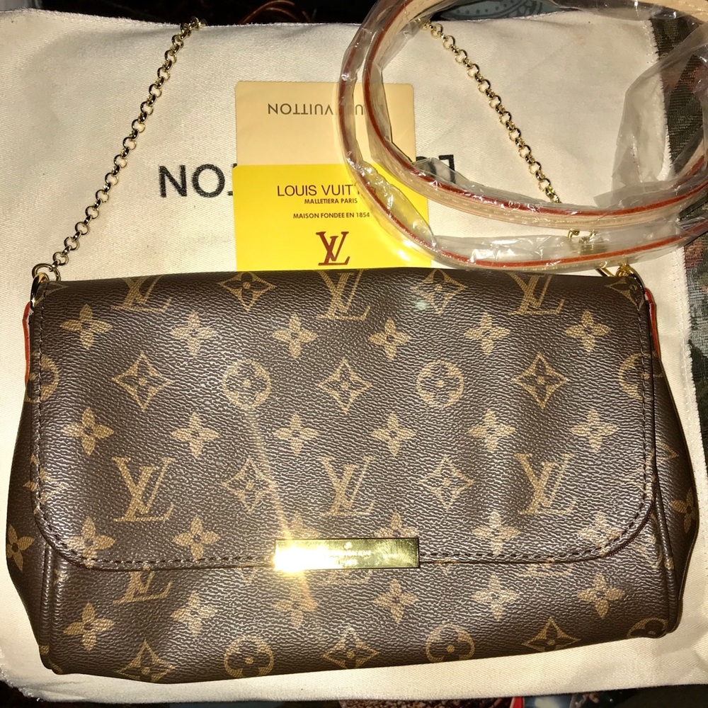 Louis Vuitton purse✨